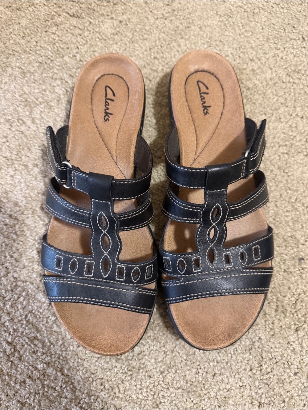 Clarks Women's Black Strappy Slide Sandals